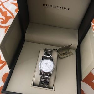 ❌SOLD❌ Burberry Silver Watch